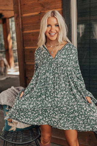 Green Ditsy Floral Print Notch Neck Long Sleeve Boho Dress - Alleure