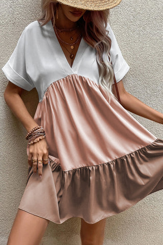 Light Beige Tiered Colorblock V Neck Loose Short Dress - Alleure